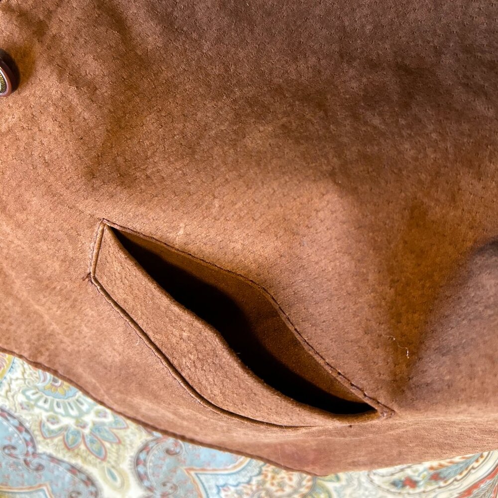 FINAL SALE -- Runaway Bay Suede Vest - Size M - Unisex - Picture 6 of 11
